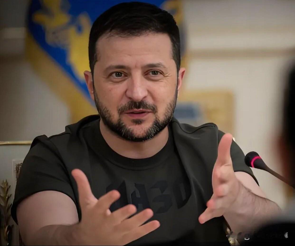 乌克兰人如果能把泽连斯基从乌克兰驱逐了，那么今后就有好日子了。种种迹象表明，泽连