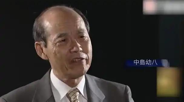 怎么会是日本人呢？偏偏我又是日本人，我怎么会，怎么是日本人呢？我自己想不通。
 