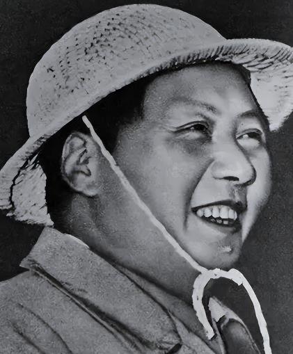 毛主席在中南海去世以后，发生了一件怪事，秘书以及工作人员表示，以前从来没有发生过