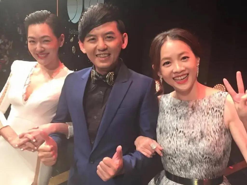 黄子佼的爆料相当震撼，他不仅将多位明星艺人架在火上烤，而且还准备鱼死网破、硬刚到