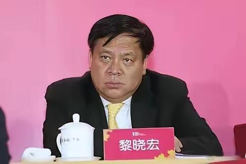 山西省长治市沁源县的这位县委书记，面相确实一般，今年实现命运大转折。前段时间公示
