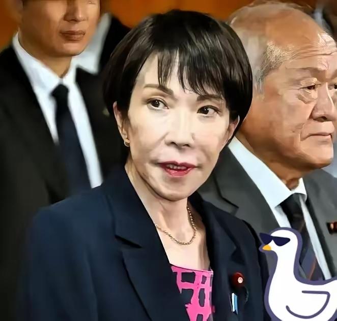 快看！

风向彻底变了！

之前搞封锁的日本，现在慌慌张张派人来求咱们了！

刚