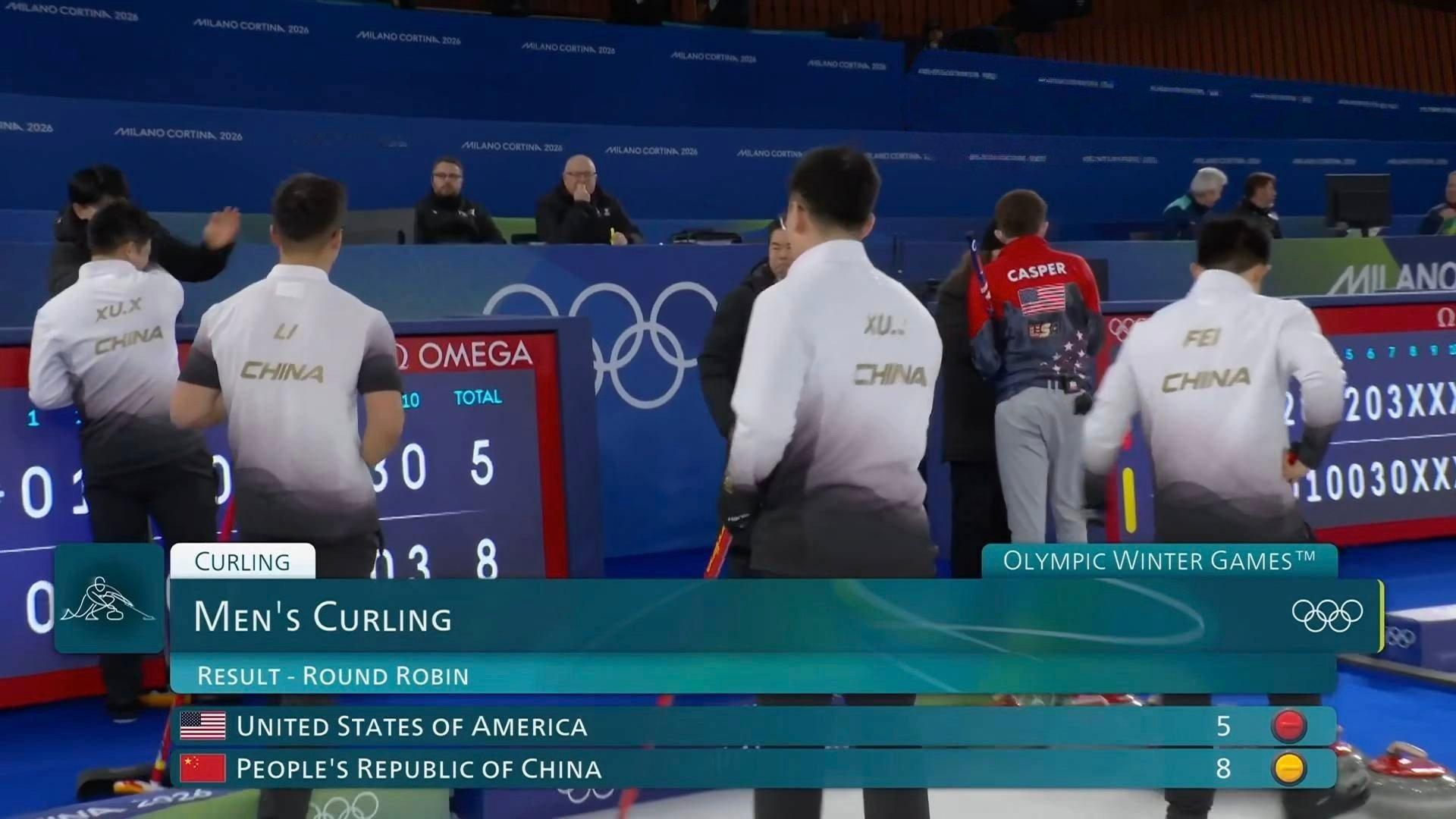 中国冰壶男队vs美国这场对决太精彩！前七局双方胶着缠斗、比分紧咬，中国队稳扎稳打