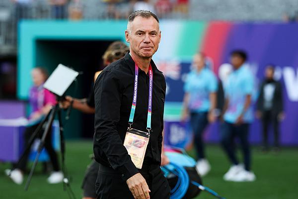 米利西奇没有率领女足晋级亚洲杯决赛会不会下课？其实从过程来看米利西奇还是带给女足