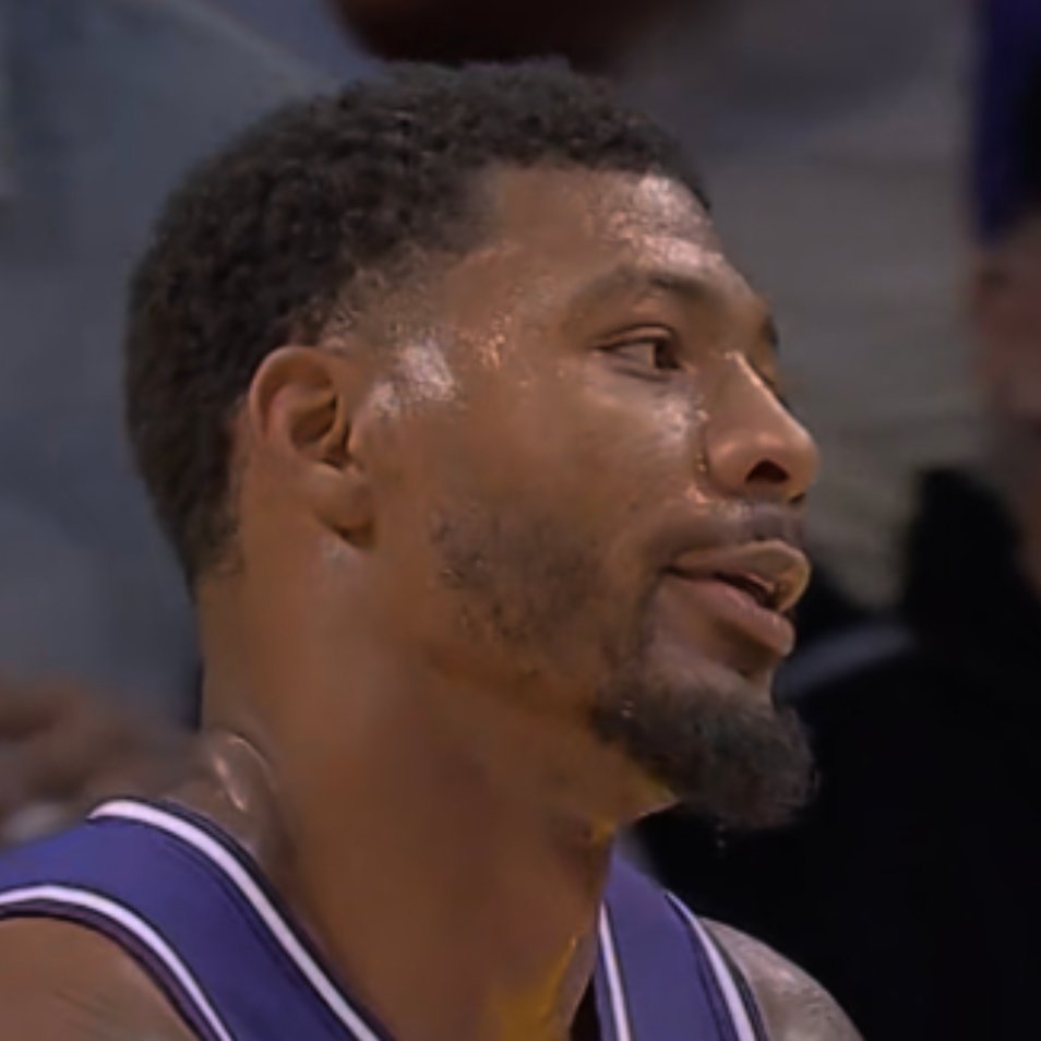 不是…钢哥你有病啊？？？ ​​​