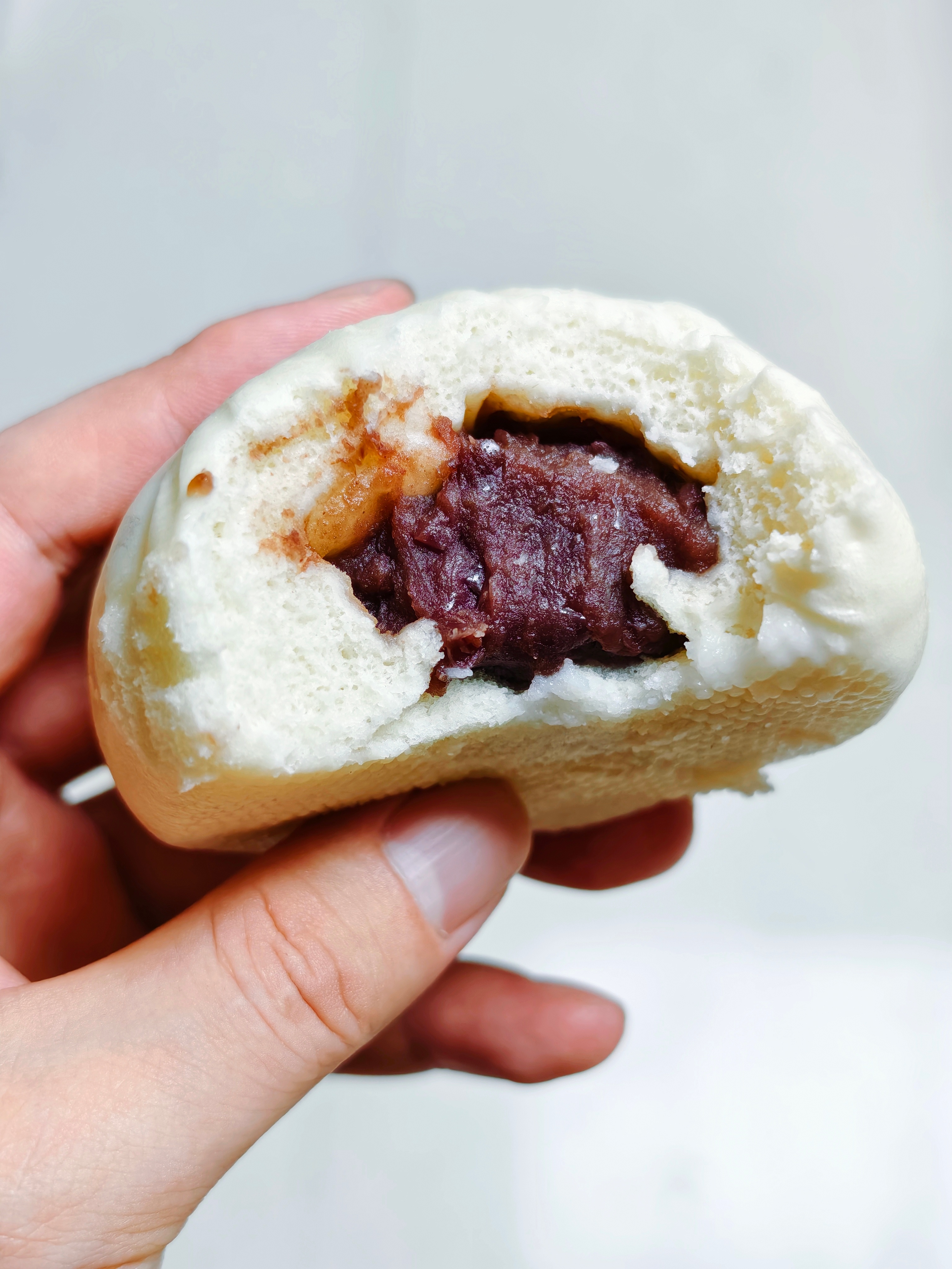 早上好☀️好多年没吃豆沙包，今天特意出门买的！ 