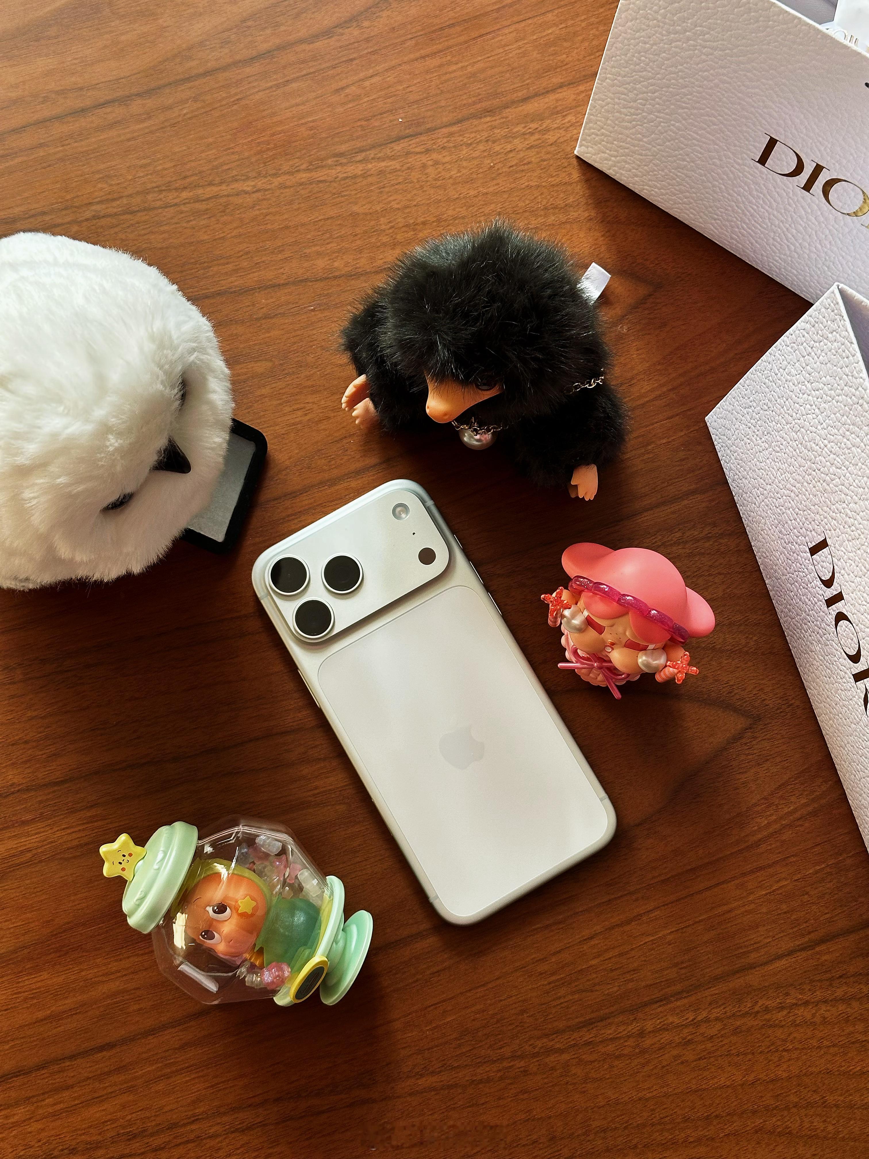 每天有每天的快乐🎂今天是祝我生日快乐🎉🌅写一写生日小记吧～💫家属今年偷懒