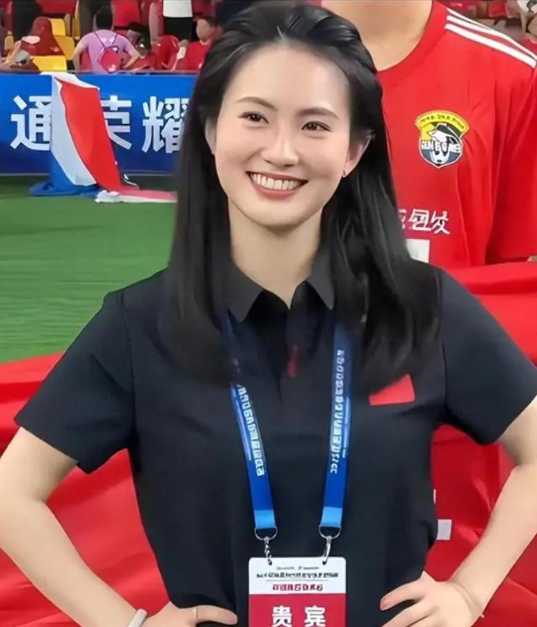 有人替陈若琳惋惜：同样是奥运冠军，同样是跳水皇后，郭晶晶嫁入豪门成了“时代记忆”