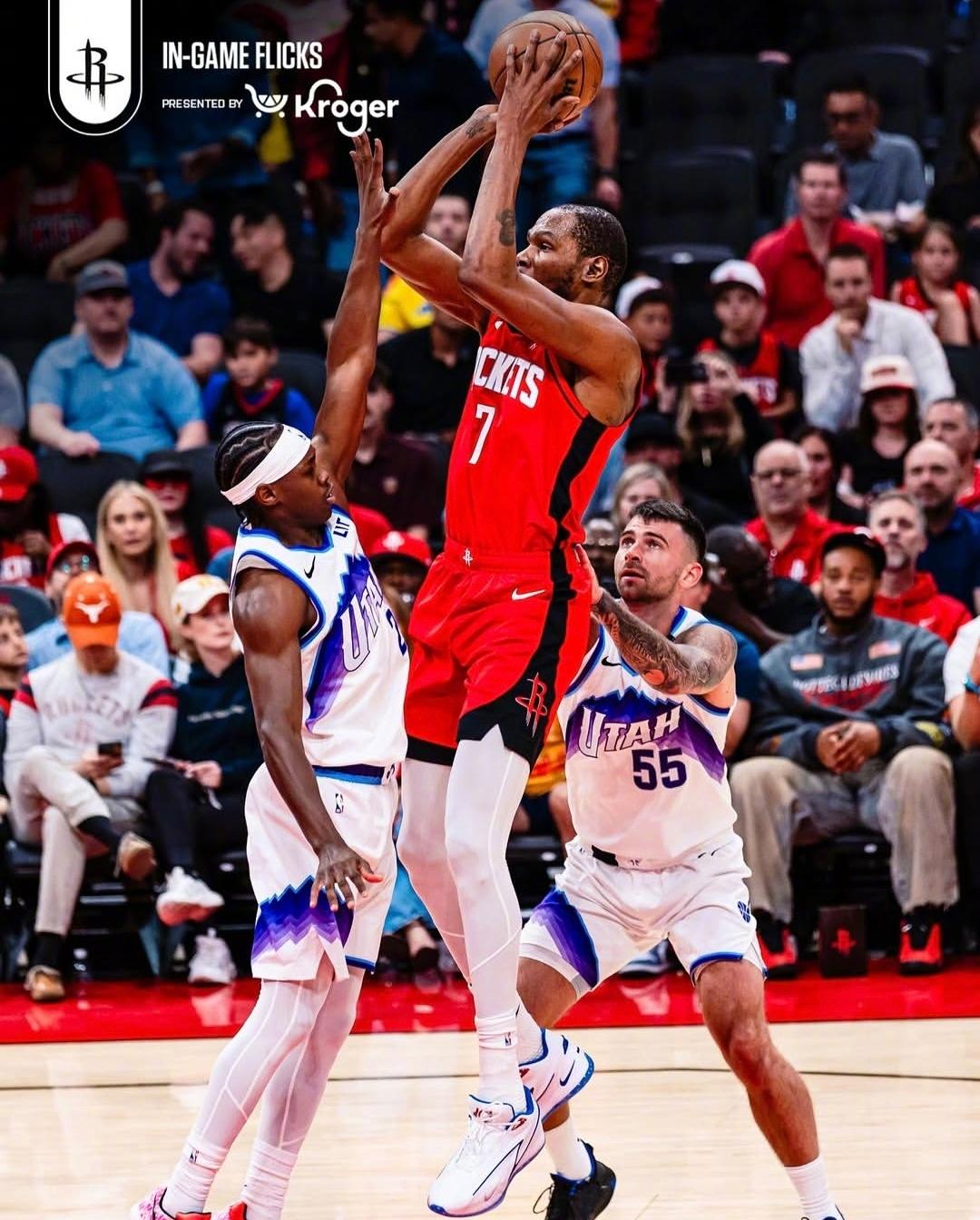 杜兰特今天又打了31分钟！
准确点说是30分钟26秒，又是火箭队除了阿门以外上场