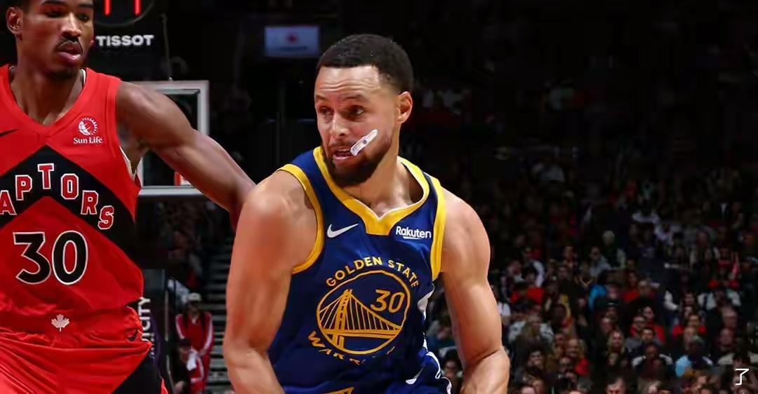 库里空砍39分难救主 勇士加时负猛龙终结三连胜北京时间12月29日，NBA常规赛