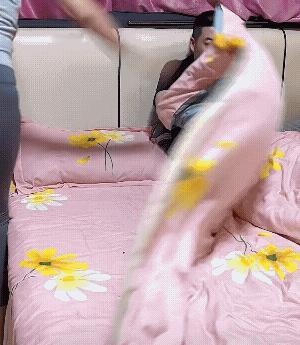 这女人聪明，懂进退，我喜欢这种性格的女人！[赞][玫瑰]