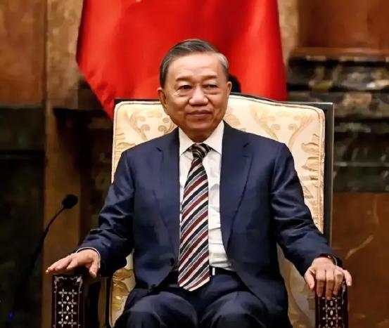 我们可能低估了越南！越南这一次跟美国一达成协议，就对我们的热轧钢卷出手，越南这看