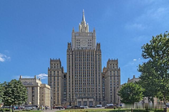 俄罗斯联邦外交部就联合国大会关于“送返乌克兰儿童”决议投票一事发表声明

 05