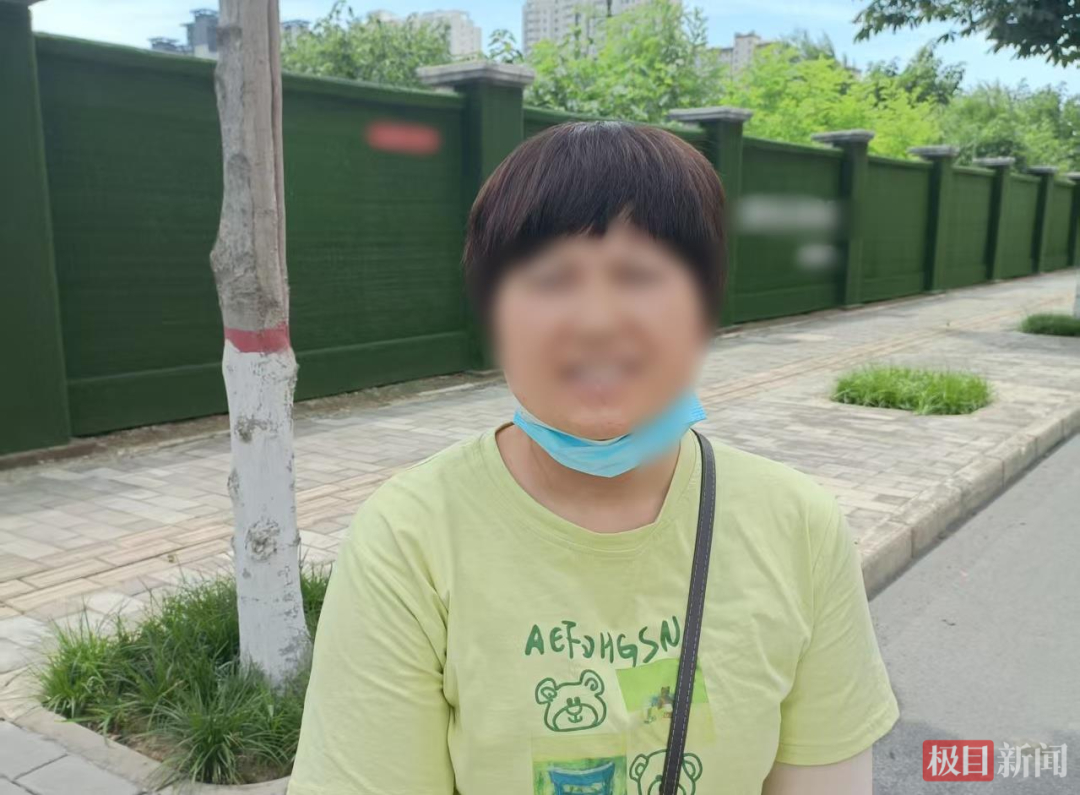 砍死45岁邻居嫌犯曾因精神问题就医砍死45岁邻居嫌犯发病时曾打过母亲热点解读 精