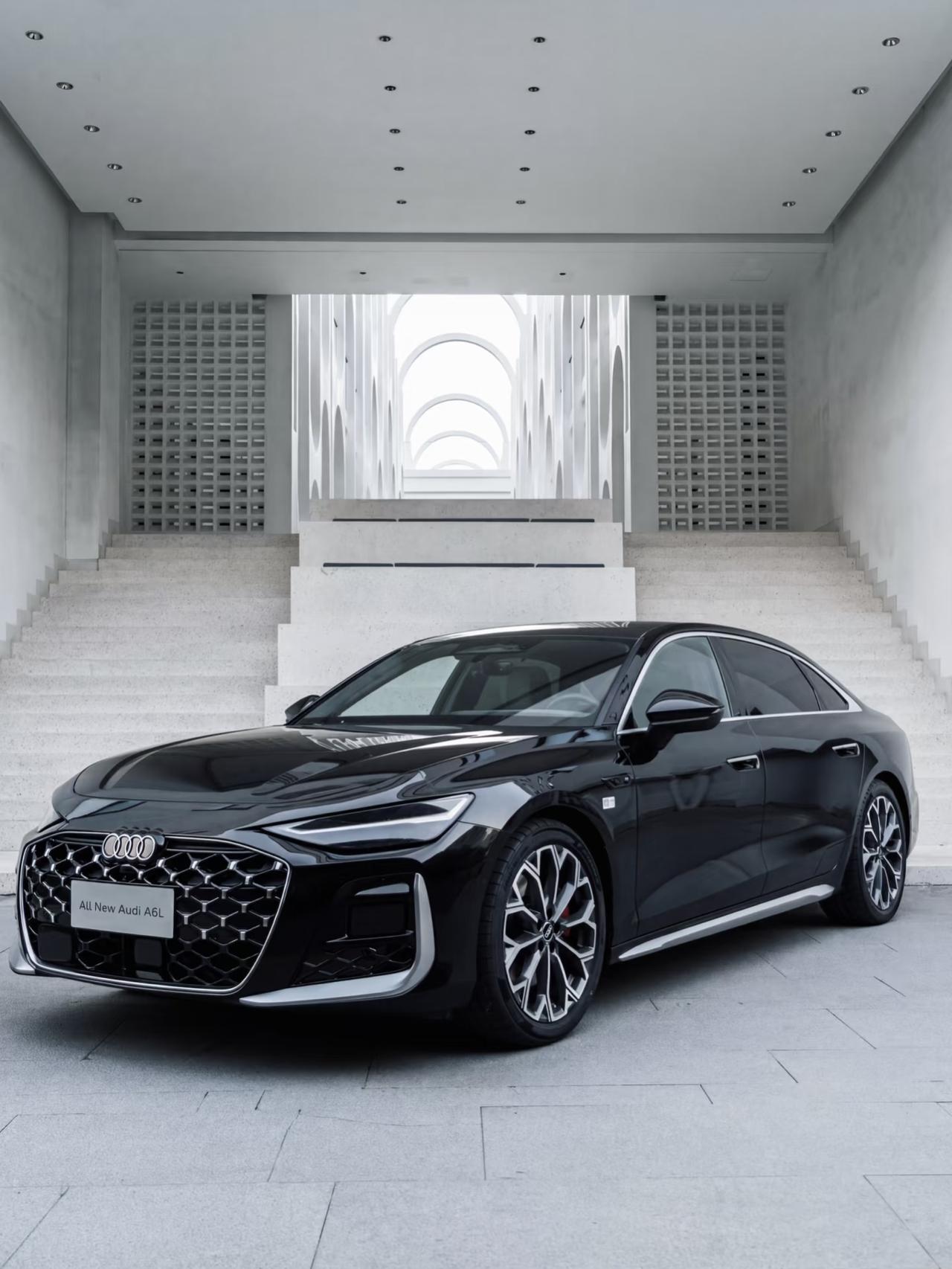 奥迪预售价一出来，一帮车贩子又开始集体宣传了“32万的预售价，这你受得了吗”。但