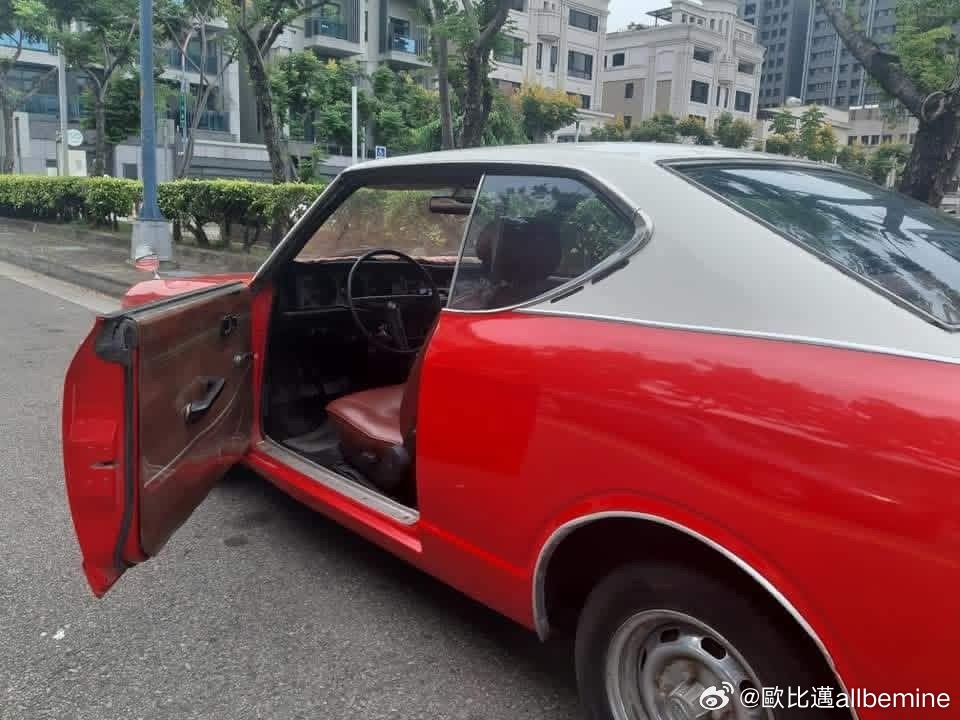 台湾老车1971年TOYOTA CORONA Coupe 