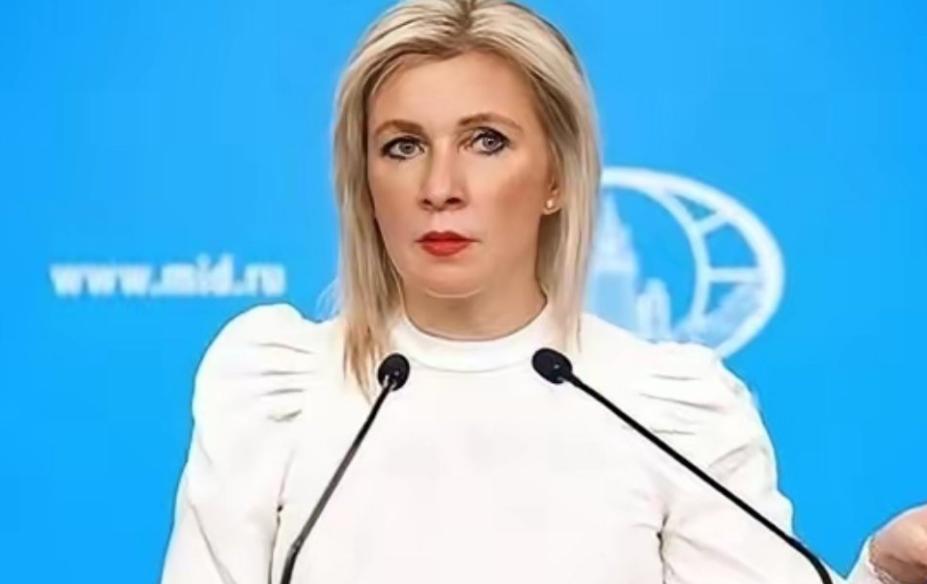 在俄罗斯外交部例行记者会上，日本记者抛出荒谬言论，无端宣称“中国加剧地区紧张局势