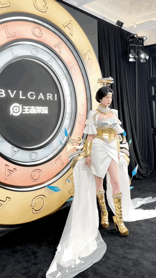 #娜扎cos芈月#娜扎cos芈月这造型真的太美啦！！！此前也曾cos过貂蝉、神奇