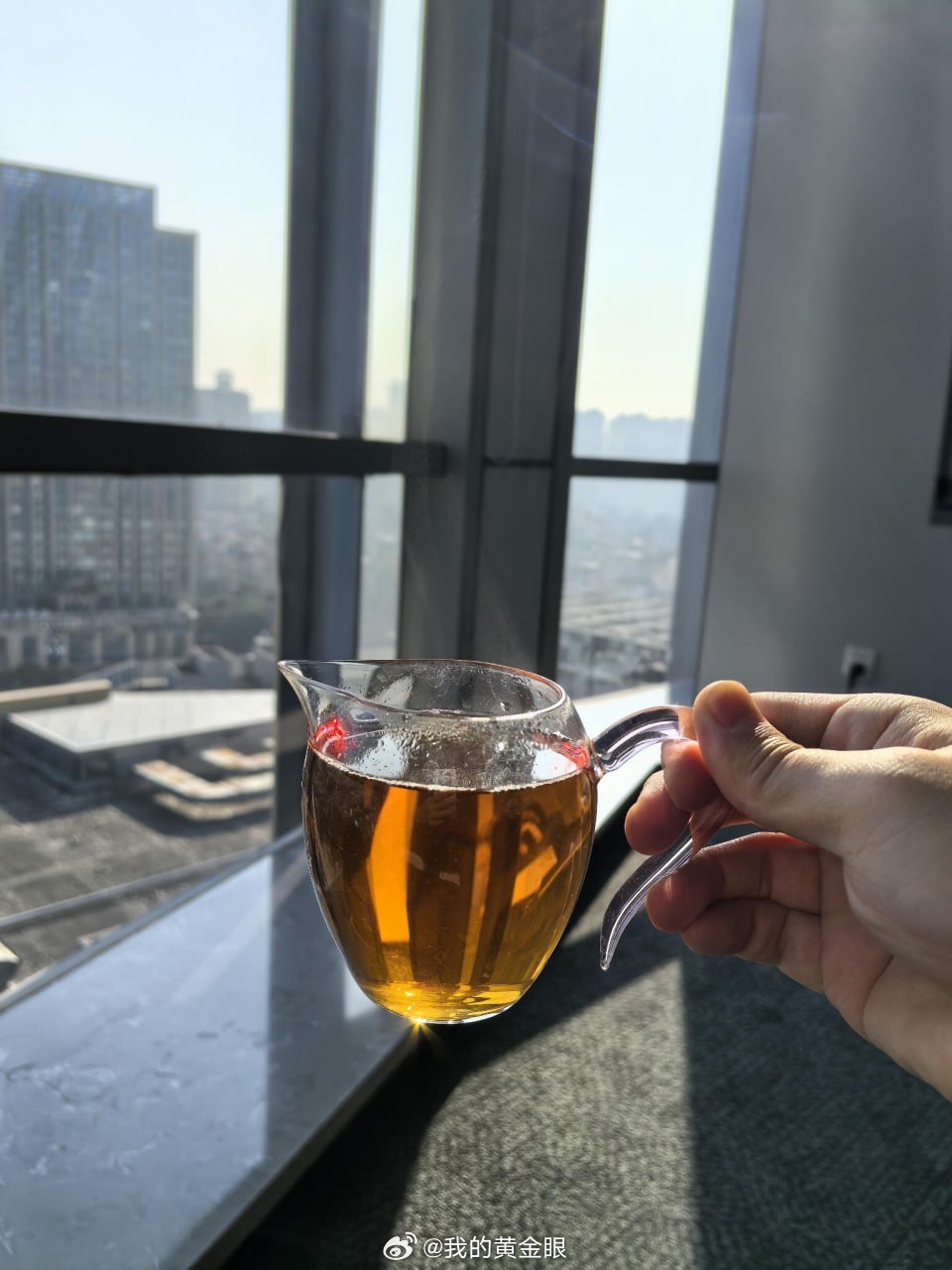 各位精神股东们下午好！本周难得周末不用出差，也没有一堆琐事缠身，安安稳稳坐下来泡