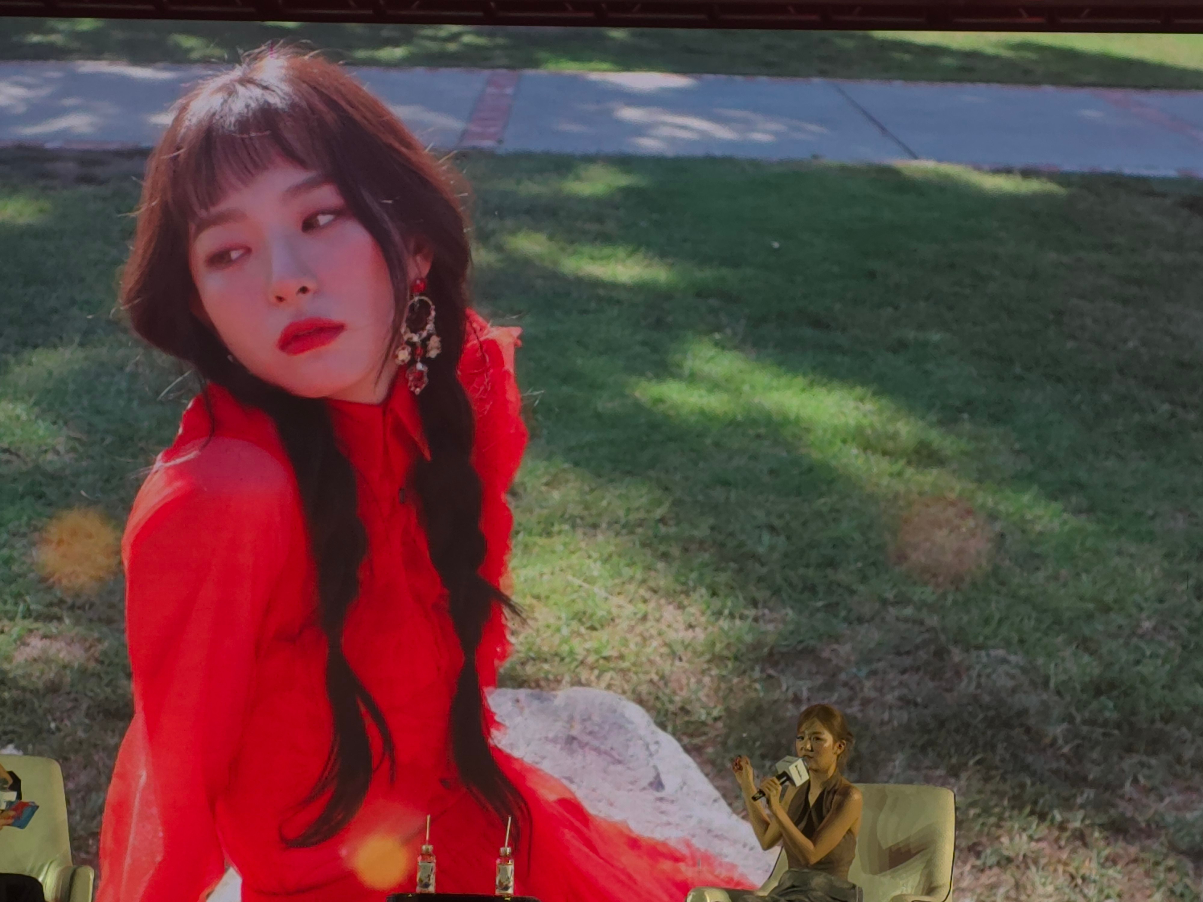 我将永远守护这两张宝贵照片🥰🥰 