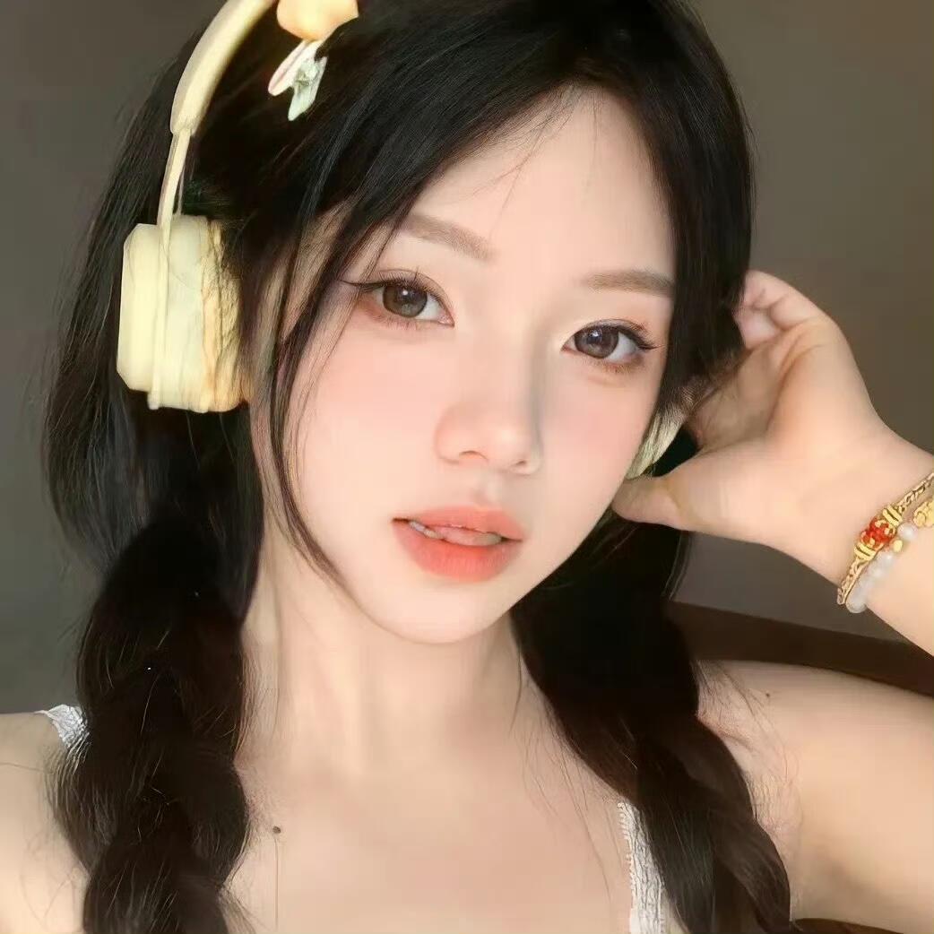 WeChat  ins小众女头｜氛围感女生头像𝐒𝐇𝐀𝐑𝐄🌿 