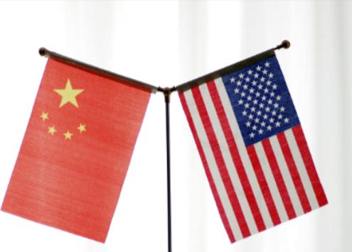 中美俄不可能三分天下。
 
美国一极无可争议，俄罗斯在海外有大量盟友和巨大影响力