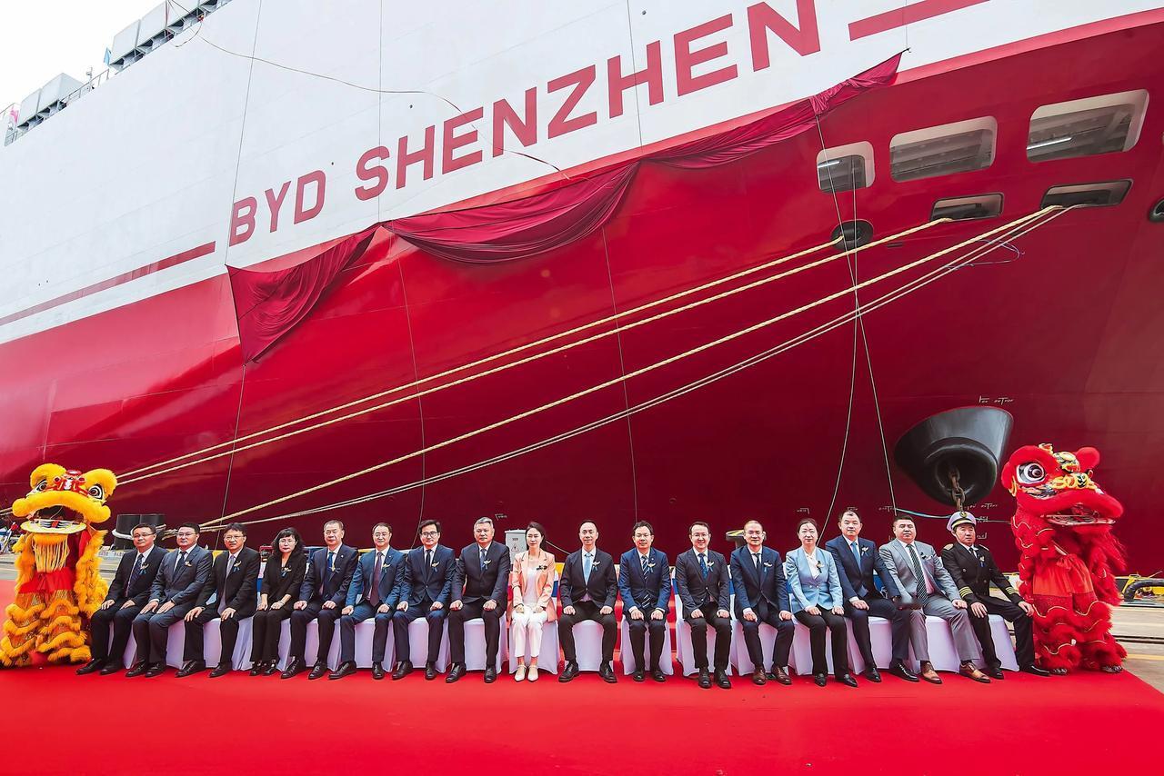 [灵光一闪]驶向世界的不是一艘船，是中国智造的信心与底气

4月22日，“BYD