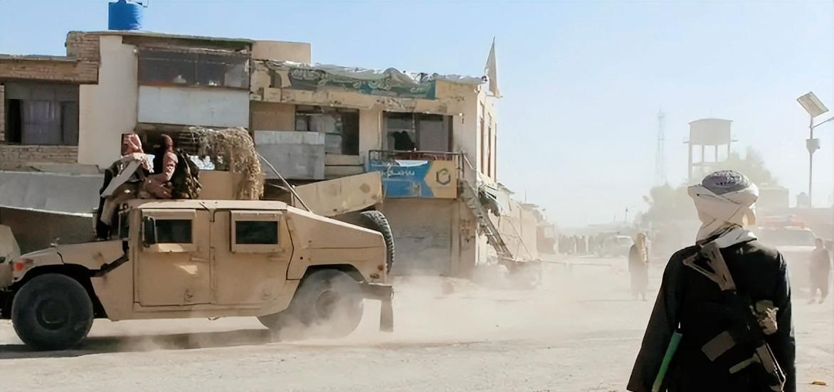 中东火药桶眼看就要被点炸，可一众阿拉伯国家为何没有一个敢站出来为伊朗撑腰出头？