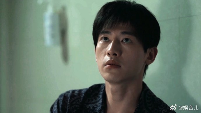 谁家cp分手了还要带娃分开之后二人没有彻底断联，只因孩子维系着温和的相处模式，男