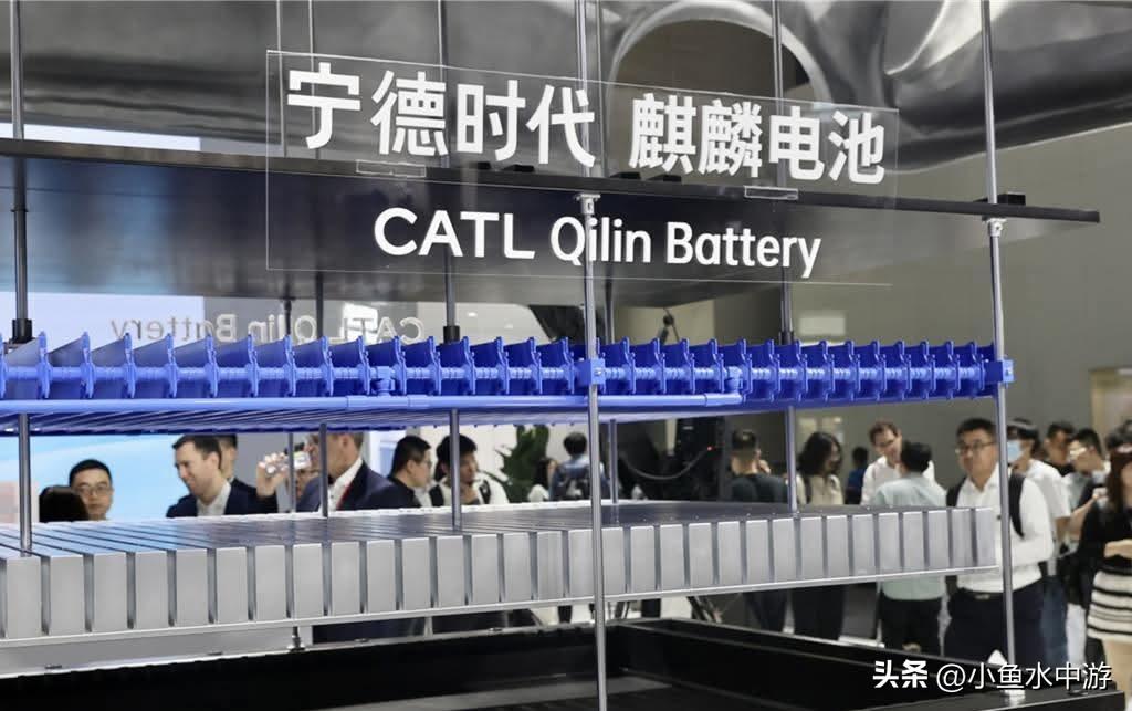 宁德时代去年狂赚722亿元人民币“赢麻了”，仍感焦虑的原因曝光！
中国电池龙头宁