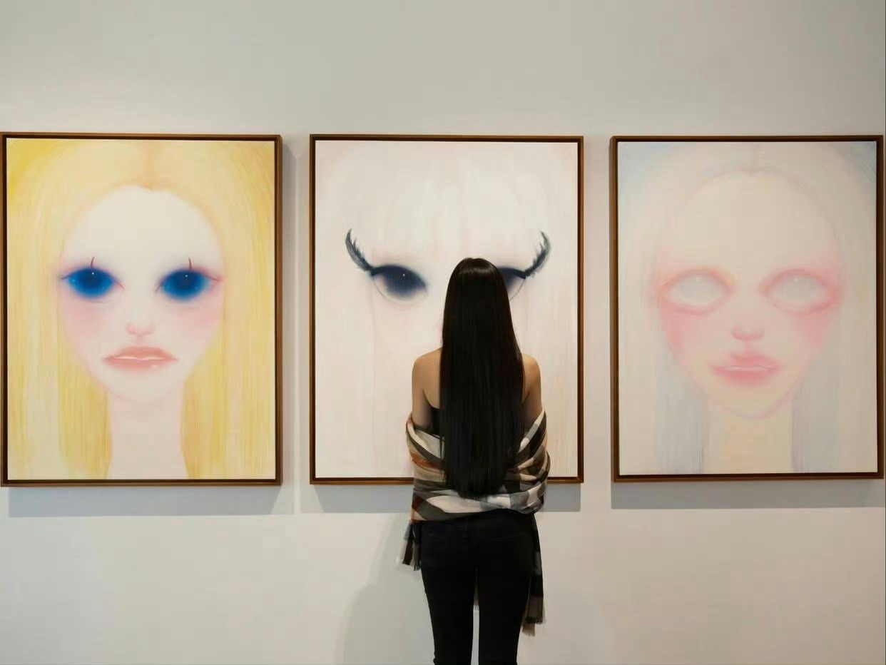 小S二女儿画作卖超百万，很有艺术细胞啊！多画画！期待Lily出一些大作！ ​​​