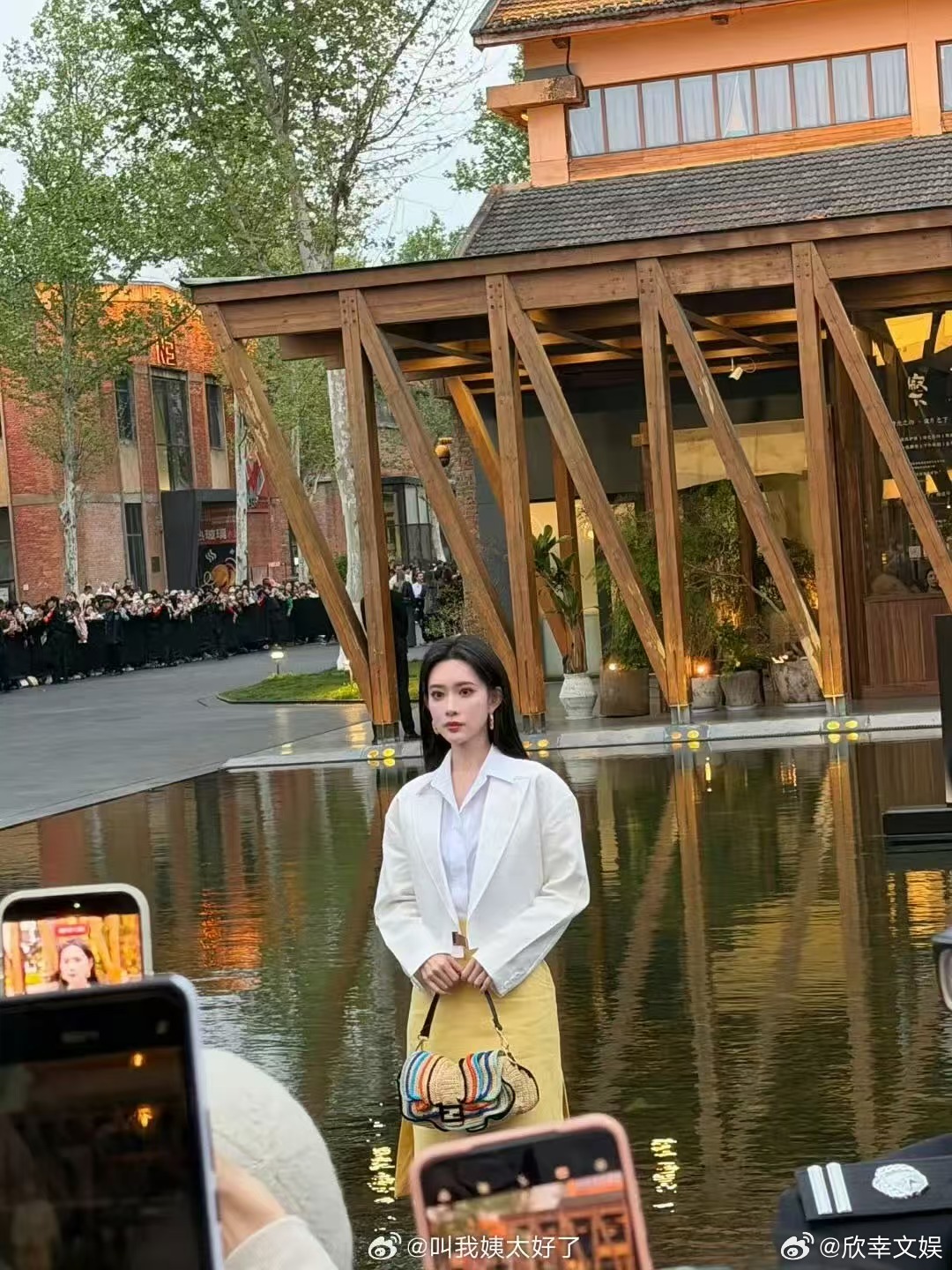 唐嫣孟子义何与活动生图唐嫣孟子义何与活动状态唐嫣孟子义何与活动生图，可以可以，