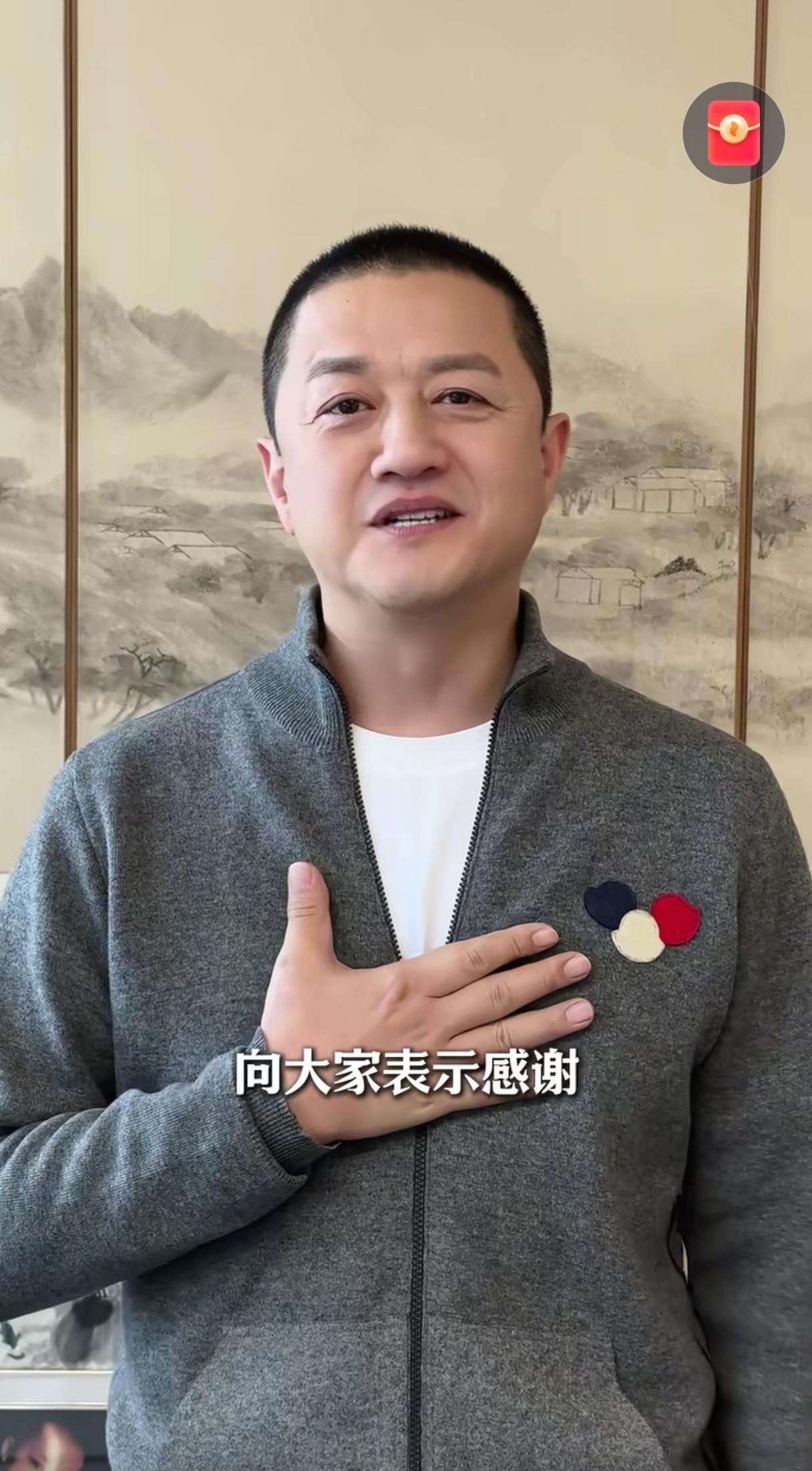 2026年才来到短短几天，两个新疆人就感动了全网：一个是鞠躬尽瘁女干部贺娇龙，一