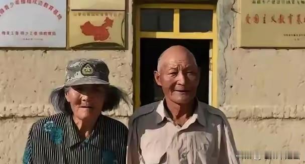 1964年，边防战士魏德友，回山东老家相亲，因为长相英俊，上门相亲的女孩排成长队