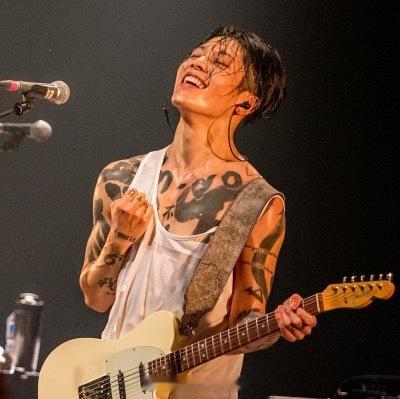 突然有点期待Miyavi（湖南台清爽男高版）了💋 ​​​