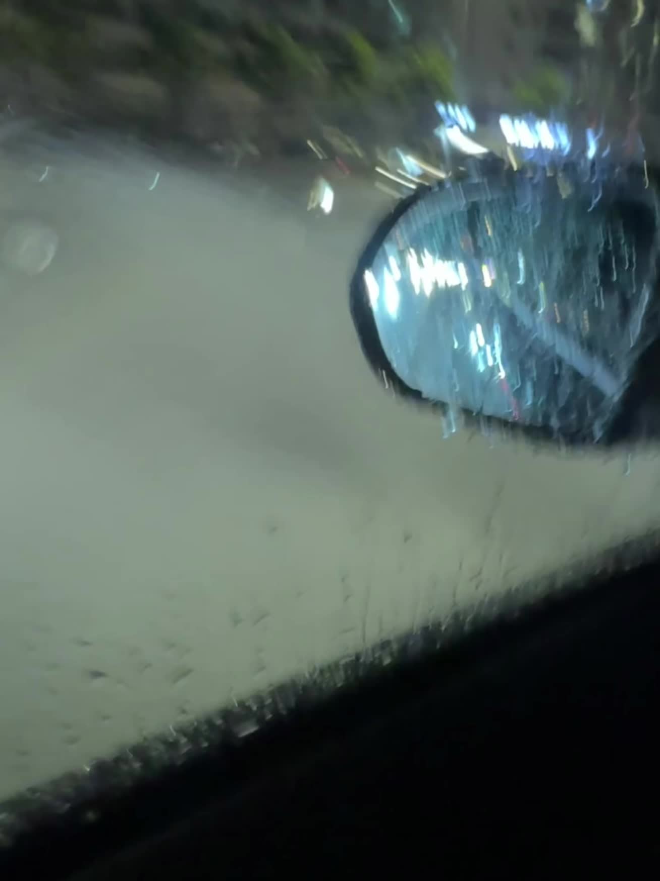 有风听风、有雨看雨、生活没有深意、幸福和遗憾都藏在日常里