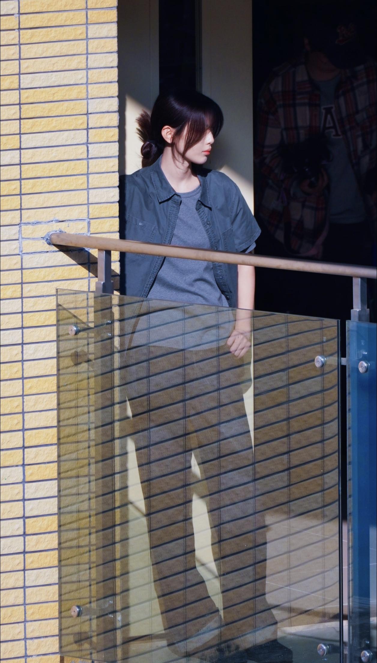 杨超越杨超越郑雨今天是太阳雨