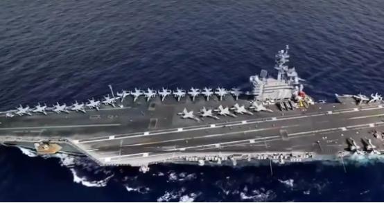 美军航母怕挨胡塞揍，为了去中东撑场面、摆威风，放着近路不选，偏偏绕着非洲跑了一大