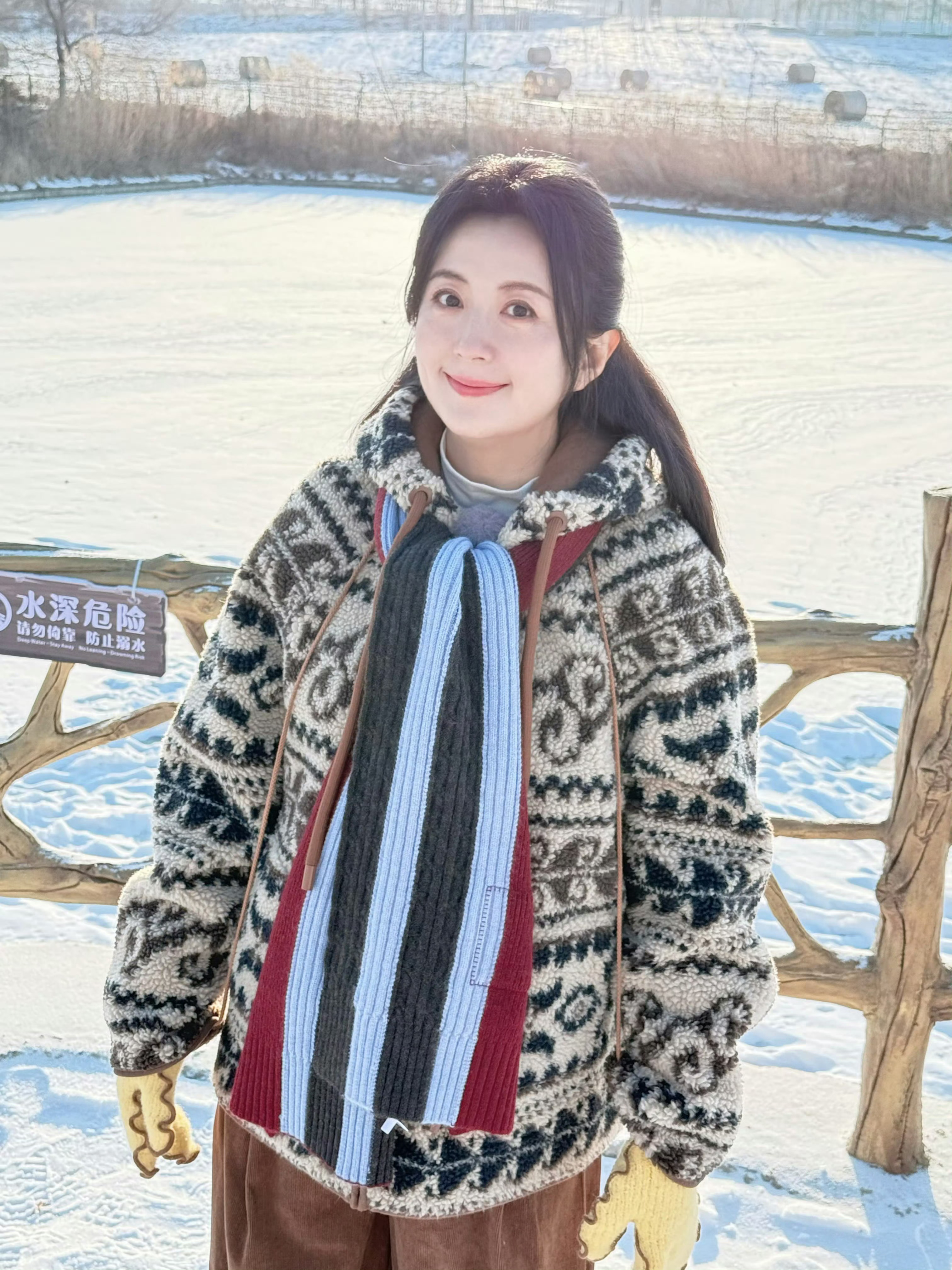 杨童舒综艺感藏不住了 杨童舒姐姐参加的综艺《热雪沸腾的我们》正式上线！荧屏之上，