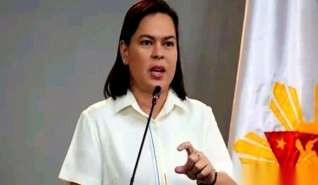 “让你辞职？不不不，我从没说过。”
“我只是想请你去验个血，测个头发。”
“毕竟