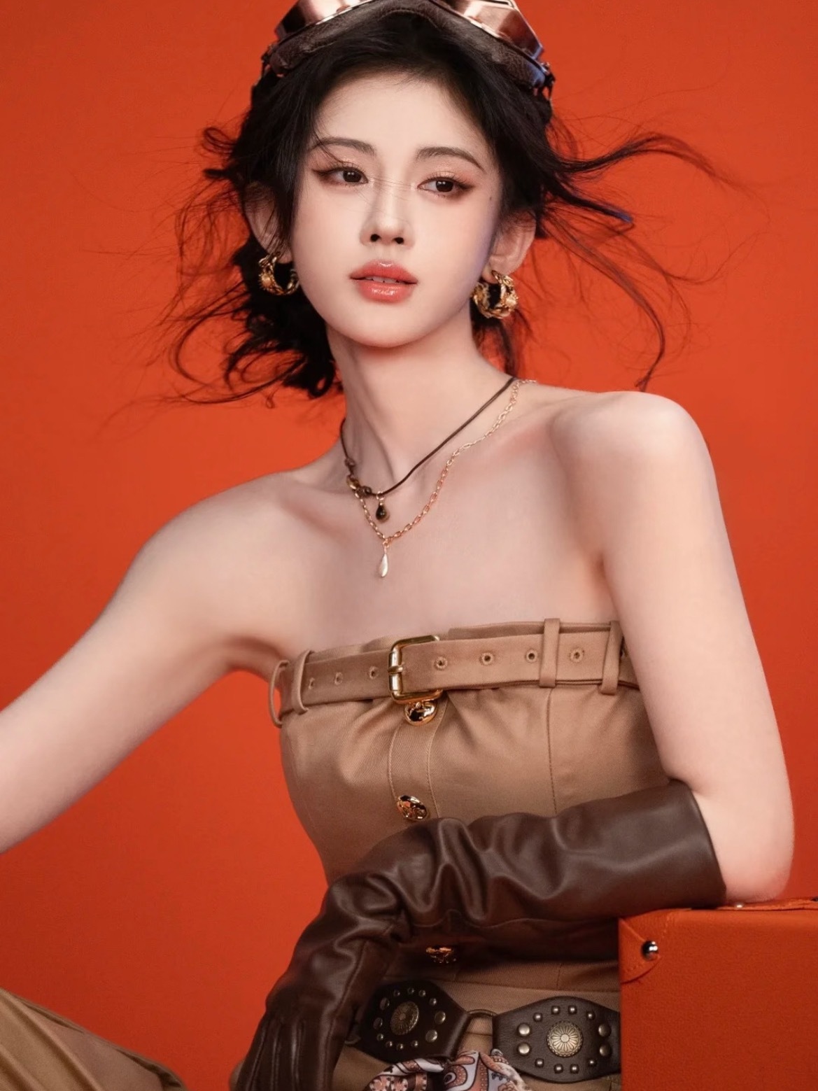 鞠婧祎这套造型，甜妹贵气感十足！！ 