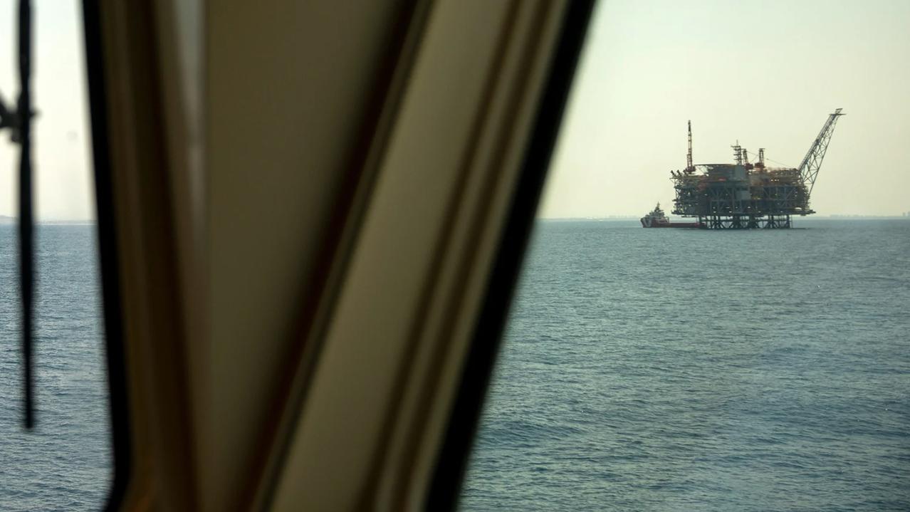 白宫宣称：3100万桶委内瑞拉石油正运往美国
 
白宫新闻发言人卡罗琳·莱维特表