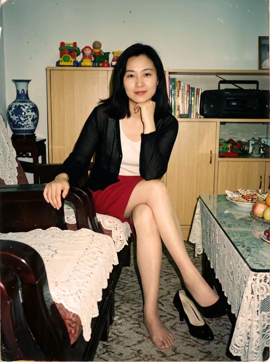 一个人的松弛感，虽然房屋简陋，但内心富足，精神状态良好。不刻意的松弛感 生活点松