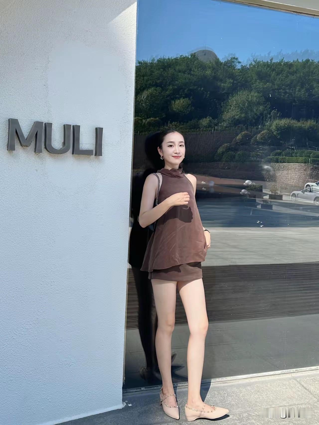 人的一生该怎样活懂得包容，不要过于计较。