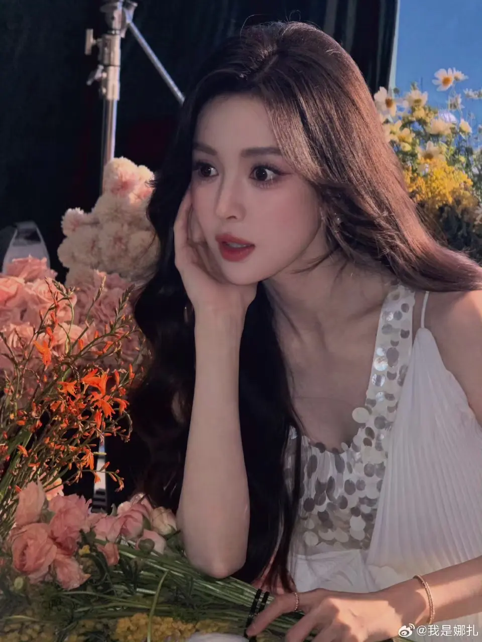娜扎。
