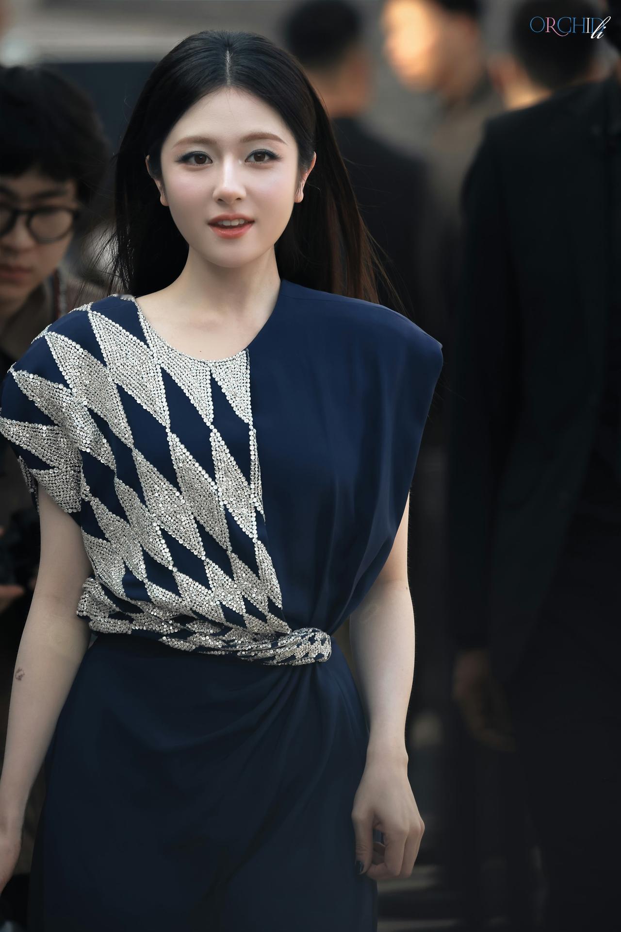 谁懂今天的李兰迪有多美！