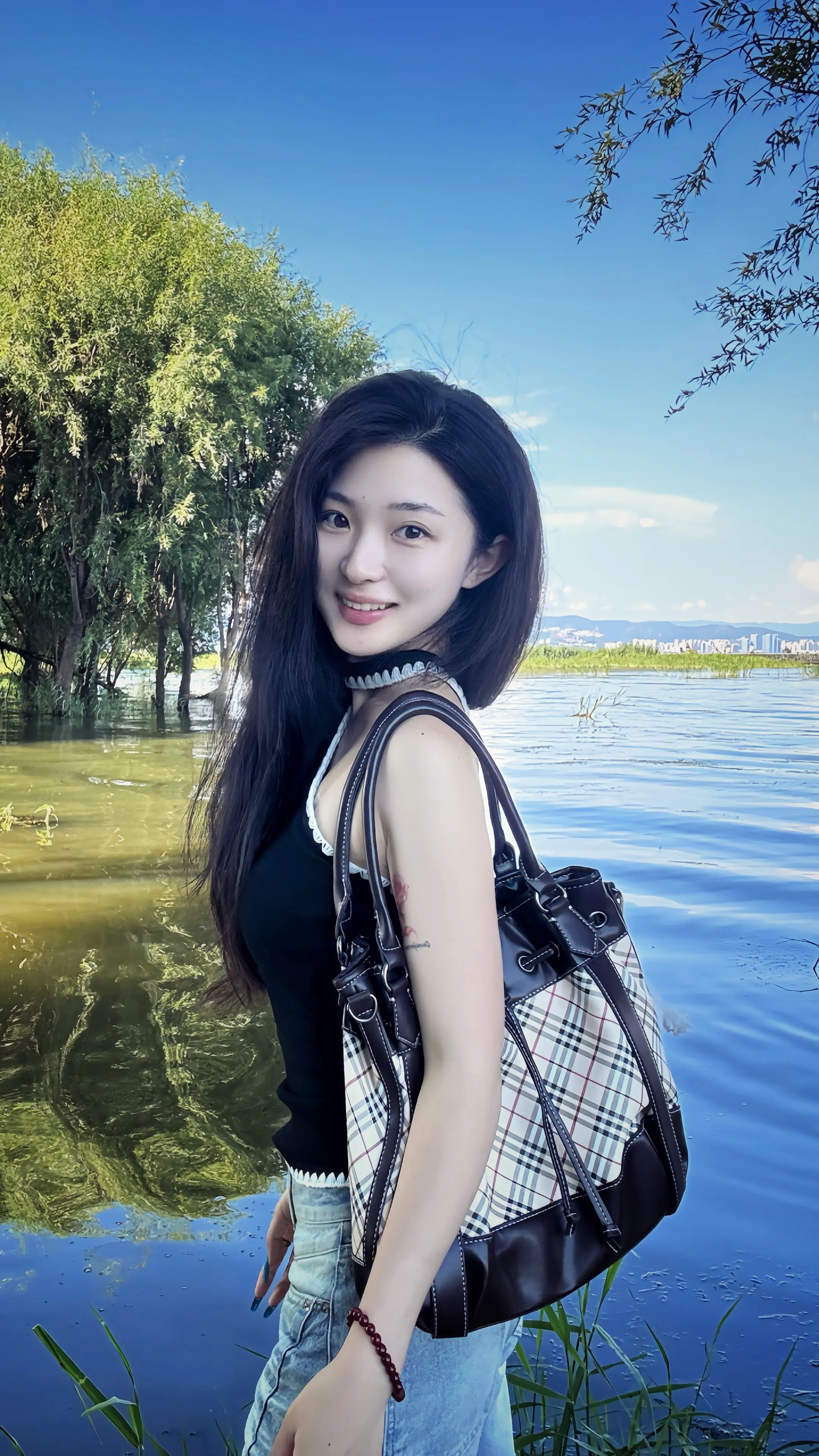 人到了某个阶段会自动调帧的 筛选欲望之后最想要的不过是健康 真实 和平的心态