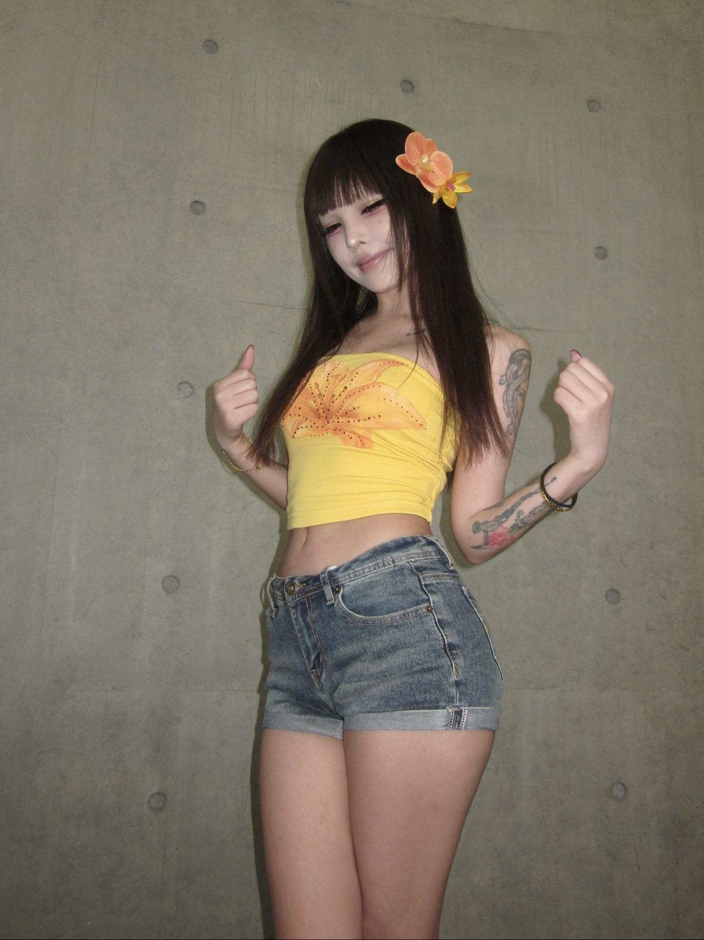 说爱你一辈子，其实没几天就腻了，说钱下个月还你，才是真的一辈子