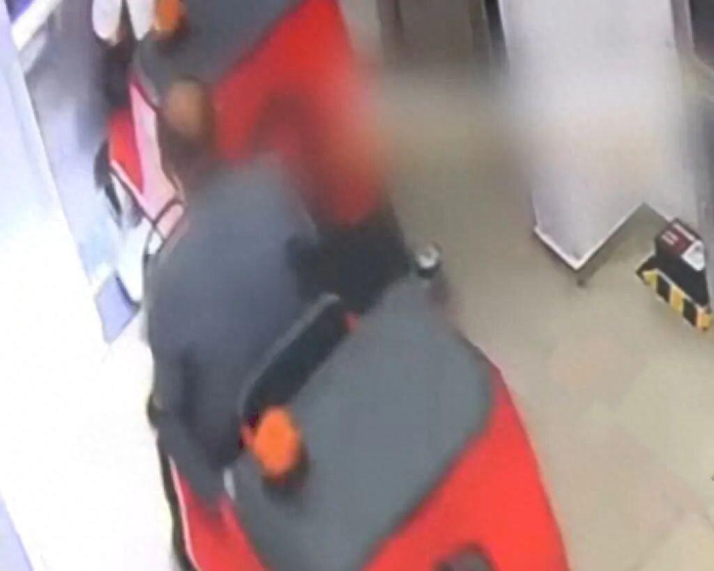 不会开清洁车却意外致人死亡，赔了8万！

2025年5月1日早8点，张某第一次做