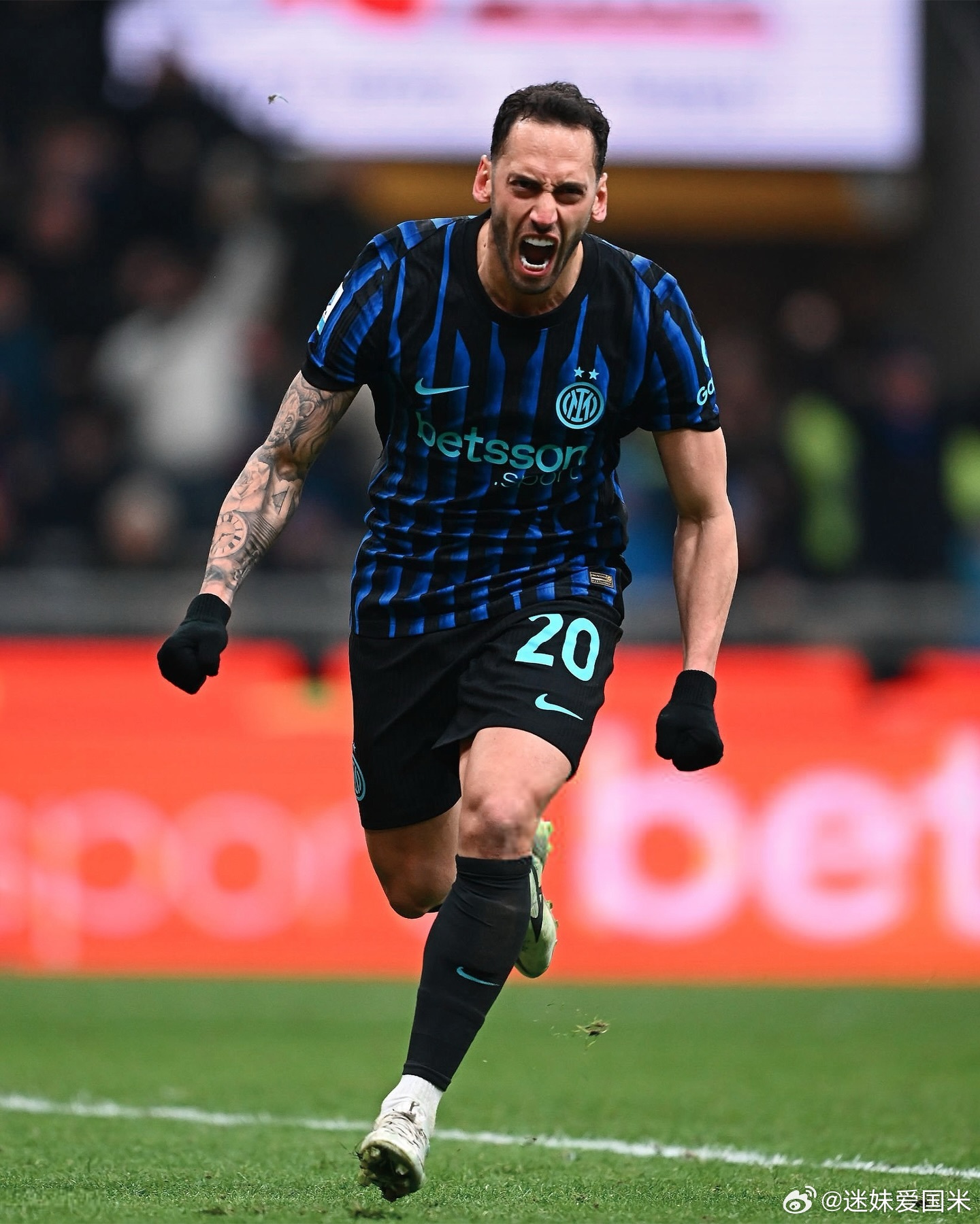 米兰体育报：国际米兰今夏如果收到1000万-1500万报价，就会选择放哈坎离队。